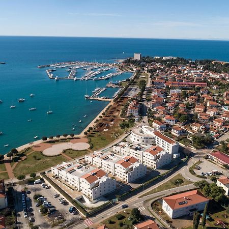 Humagum Sea View Apartment - Garden Palace Umag Exterior foto